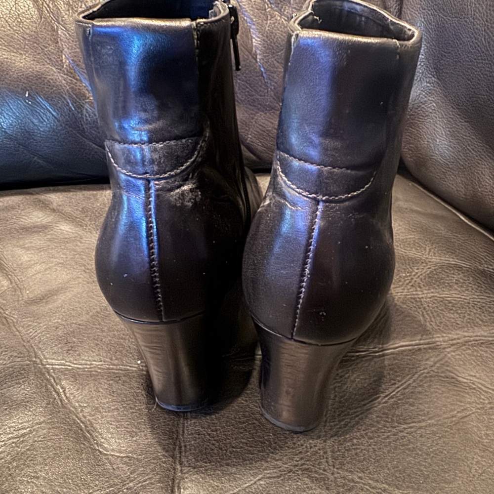 Valerie Stevens Black Ankle Boots